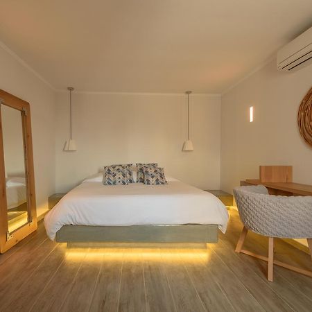 אימרוביגלי Pantheon Deluxe Villas מראה חיצוני תמונה