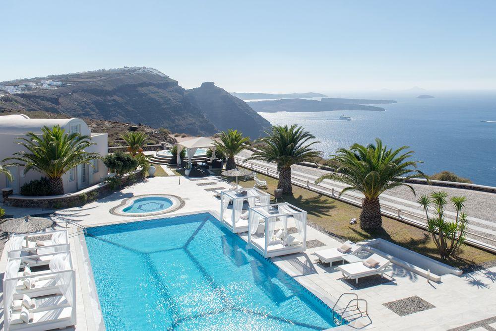 אימרוביגלי Pantheon Deluxe Villas מראה חיצוני תמונה