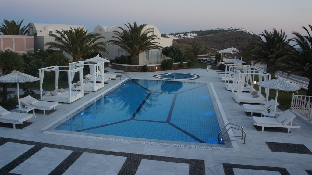 אימרוביגלי Pantheon Deluxe Villas מראה חיצוני תמונה