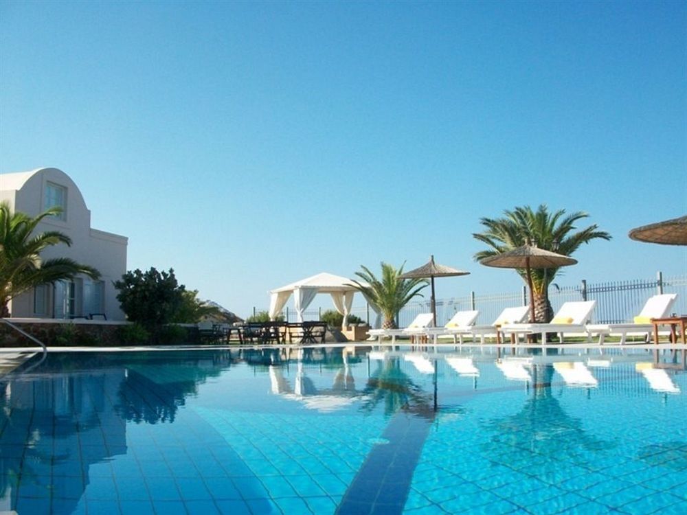 אימרוביגלי Pantheon Deluxe Villas מראה חיצוני תמונה